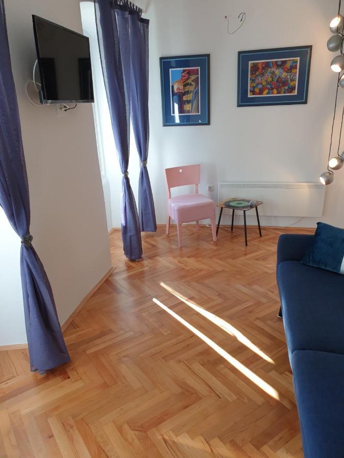 Apartman P-E بولا المظهر الخارجي الصورة