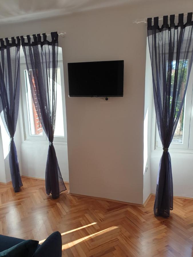 Apartman P-E بولا المظهر الخارجي الصورة
